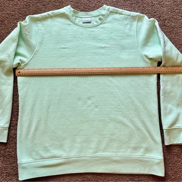 Columbia Green Crewneck Sweater - Picture 4 of 4